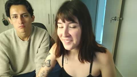 GAMER COUPLE online show from January 14, 2:08 am