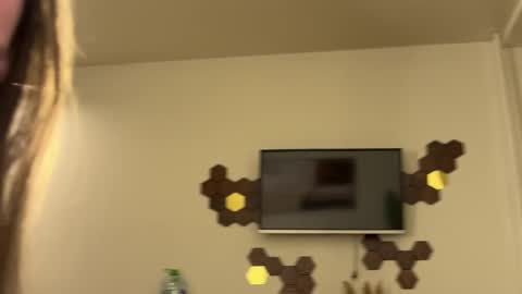 Trisha     online show from April 3, 7:54 pm