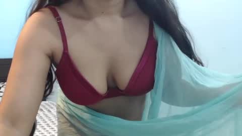 Sayra online show from June 16, 8:13 pm