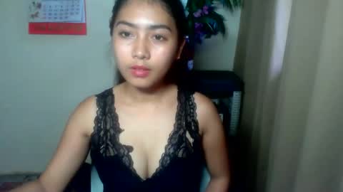 pinay_aangel online show from April 19, 7:42 am