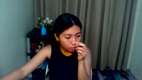 pinay_aangel online show from May 15, 8:23 am
