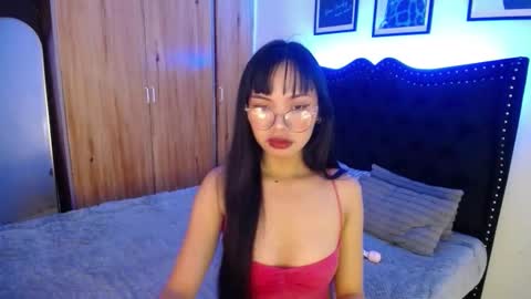 dee online show from October 29, 5:47 pm