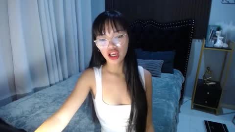 Snapshot of pinay_slutx chatting on February 26, 8:50 am dee online show from February 26, 8:50 am