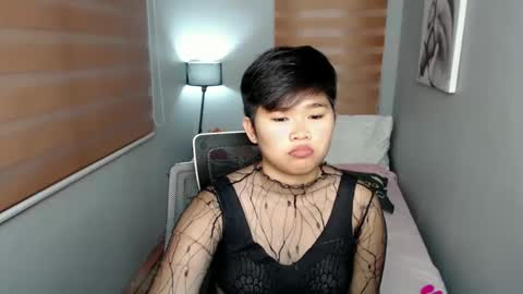 Lyn the Lesbian online show from January 12, 3:25 pm