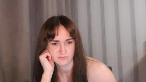       online show from May 22, 7:04 am