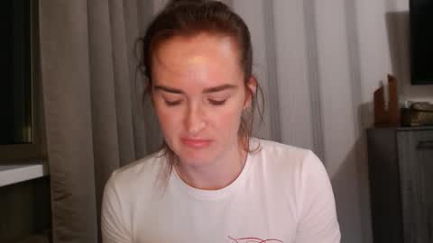       online show from November 6, 5:49 pm