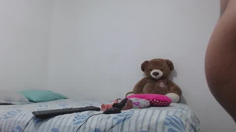 pink_love_25 online show from November 9, 3:59 pm