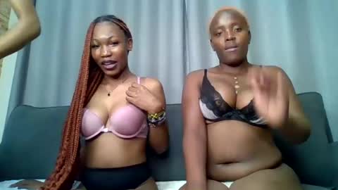 pinkyy online show from July 10, 1:32 am