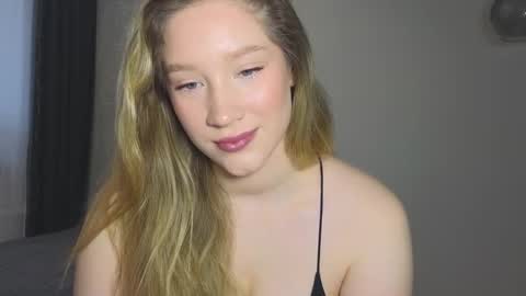   online show from December 4, 4:01 am