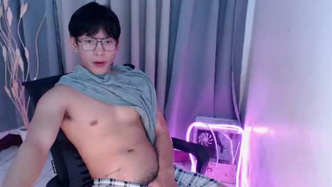 froi online show from June 15, 3:26 pm