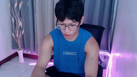 froi online show from June 10, 3:39 am
