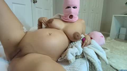 pinkkittysin online show from November 27, 6:26 pm