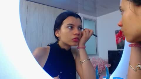 pinky_f00x online show from January 7, 7:41 pm