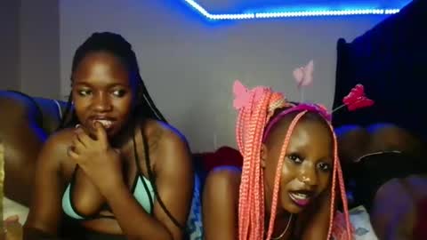 Pinky online show from January 31, 7:11 pm