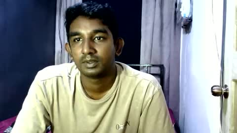 rayvienn online show from May 8, 12:11 pm