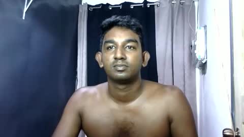 rayvienn online show from April 18, 7:40 pm