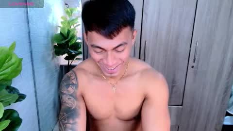 ethan online show from November 24, 4:33 am