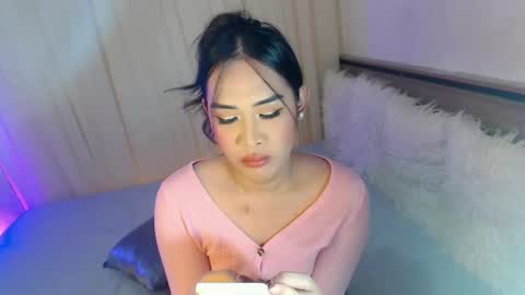 Snapshot of piroulita chatting on October 23, 11:01 am Ari online show from October 23, 11:01 am