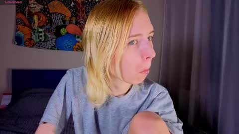 pis_sos online show from April 18, 1:40 am