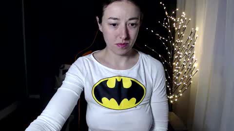 piscesgirl06 online show from December 22, 5:47 am