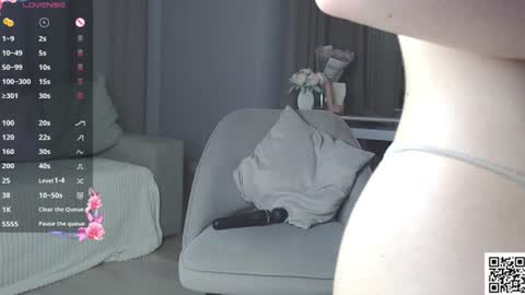 Mila online show from July 19, 6:32 pm