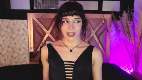cris online show from May 7, 8:26 pm