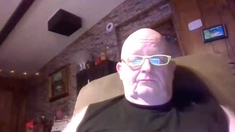 chaz online show from April 12, 3:10 am