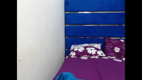 Playfuldollx online show from September 11, 7:31 am