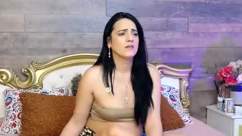 Snapshot of playfulsamy chatting on February 14, 11:31 am PlayfulSamy online show from February 14, 11:31 am