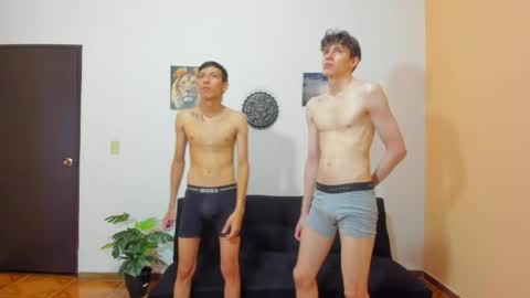 Dilan and Alan online show from April 30, 8:57 pm