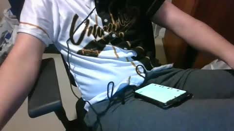 Snapshot of playitsaif11023 chatting on March 8, 10:13 pm playitsaif11023 online show from March 8, 10:13 pm