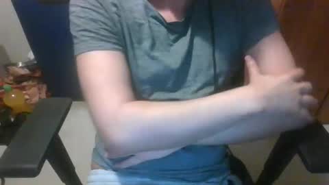 Snapshot of playitsaif11023 chatting on January 23, 8:15 am playitsaif11023 online show from January 23, 8:15 am