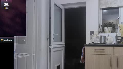 Play Me online show from October 19, 11:20 pm