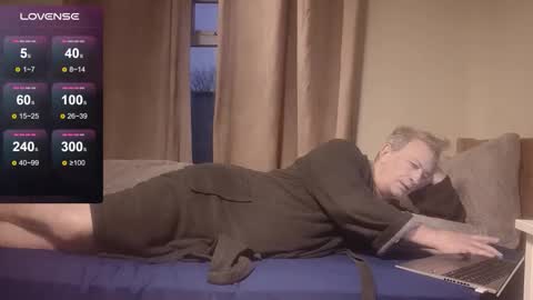 Play Me online show from February 25, 6:28 am