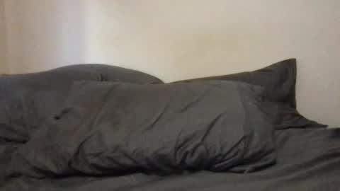 Snapshot of pleasesitonmycock chatting on January 4, 6:19 pm PleaseSitOnMyCock online show from January 4, 6:19 pm