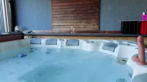 Rose  online show from February 12, 10:30 am