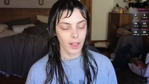 pnkgf online show from January 12, 5:22 pm