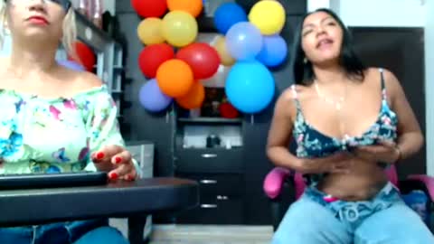 pocahontas_995 online show from July 3, 3:39 pm