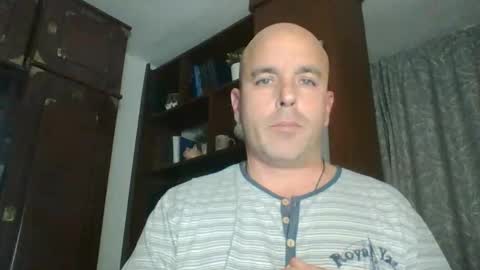 pocoyotop online show from February 7, 11:30 pm