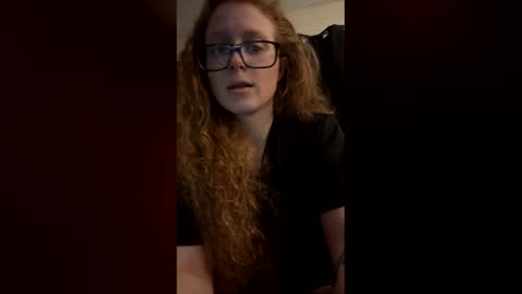 poisonivyy95 online show from March 14, 2:26 am