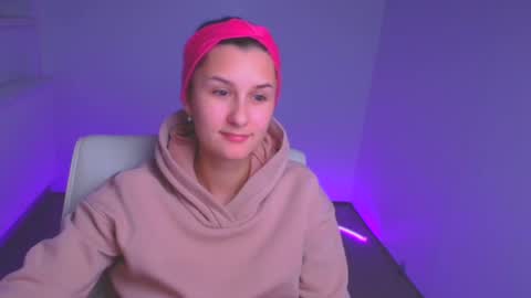 Pokahontas online show from January 9, 9:48 am