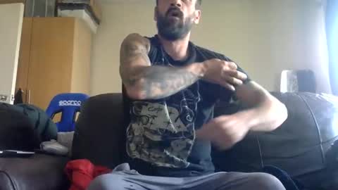 aquiles online show from April 27, 1:41 pm