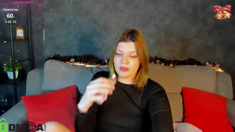 Polly online show from January 19, 1:48 am