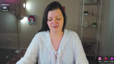 Polly online show from September 22, 2:26 am