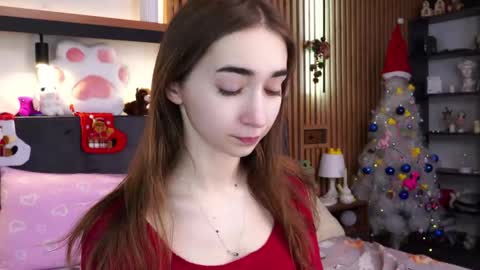 Polly online show from December 16, 7:37 am