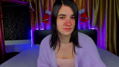 Polly online show from January 18, 7:39 am