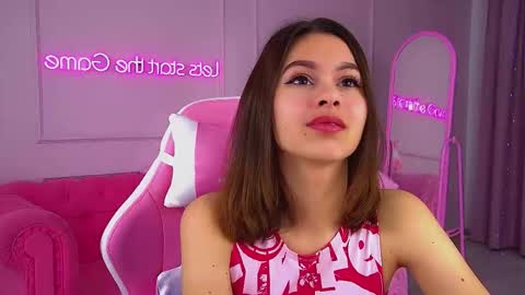 Snapshot of pollylanders chatting on October 4, 6:22 am Polly online show from October 4, 6:22 am