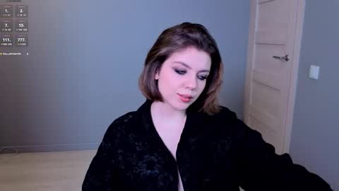  Your Polly  follow me  online show from January 17, 2:59 pm