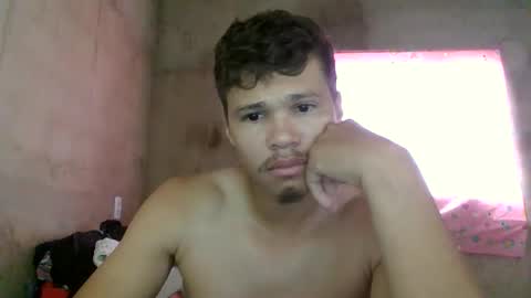 pollyster online show from November 28, 2:13 pm