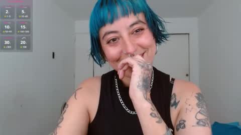 Poly online show from March 27, 6:31 pm